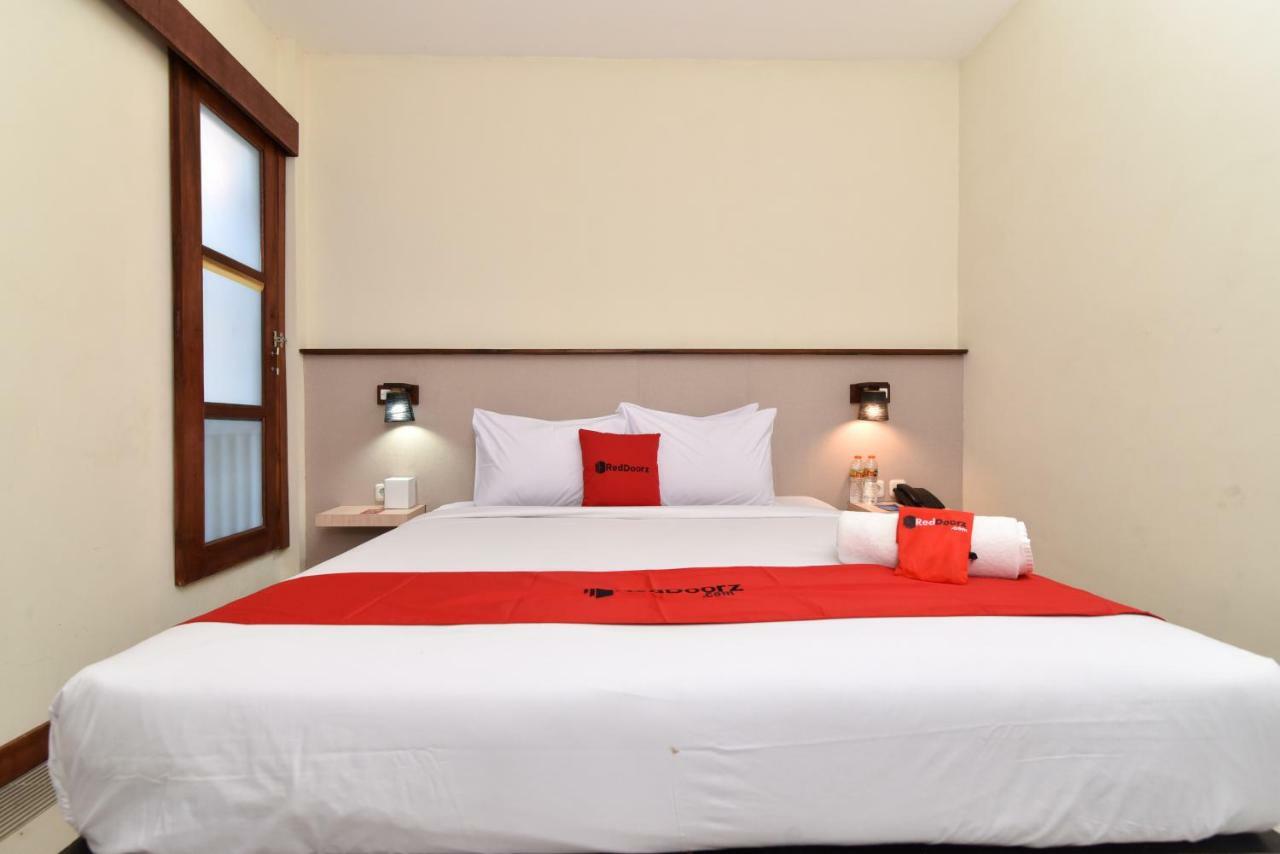 Reddoorz Near Legian Street Hotell Kuta Lombok Eksteriør bilde
